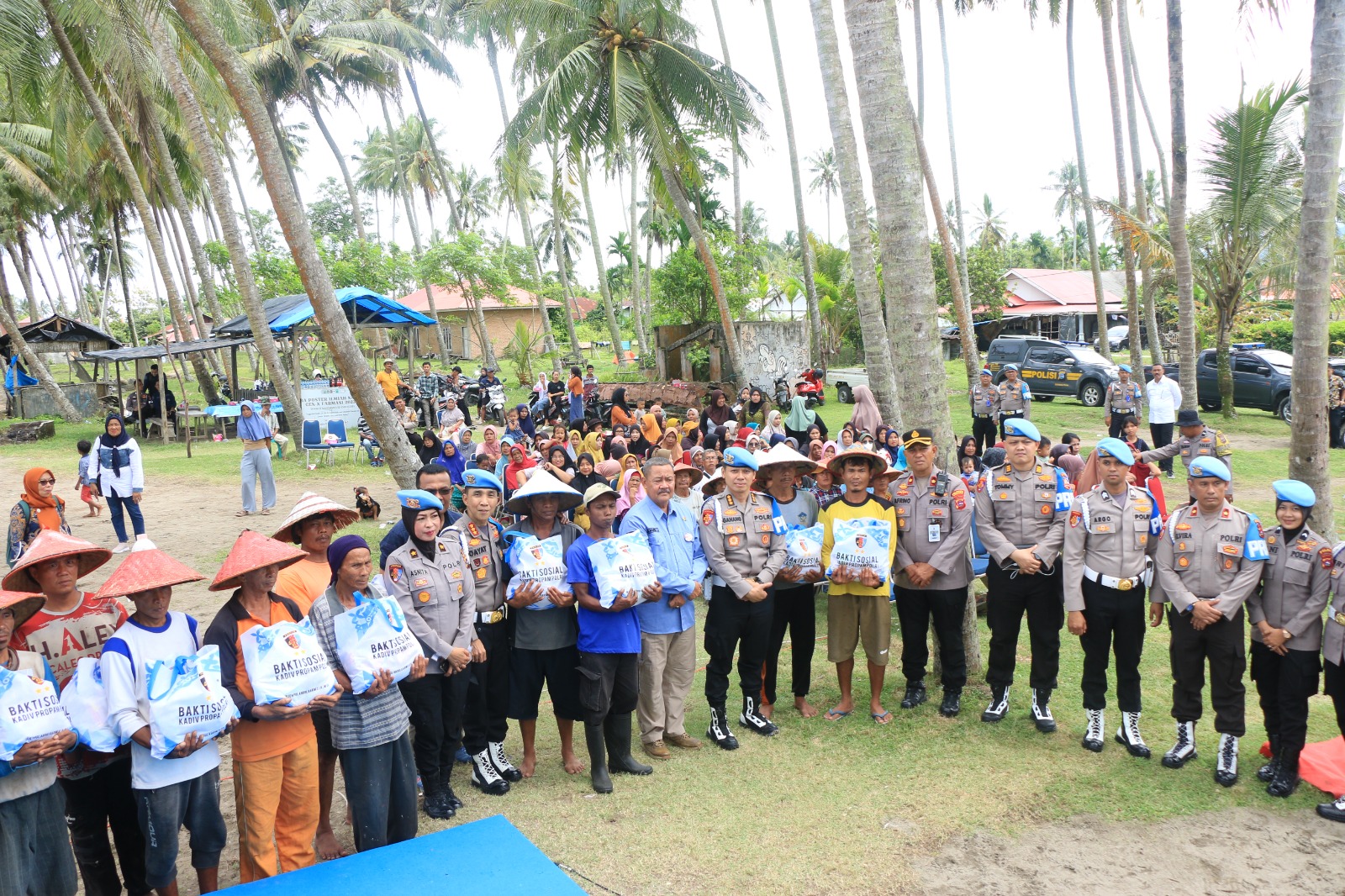 Divpropam Polri Gelar Bakti Sosial di Wilayah Hukum Polda Sumbar