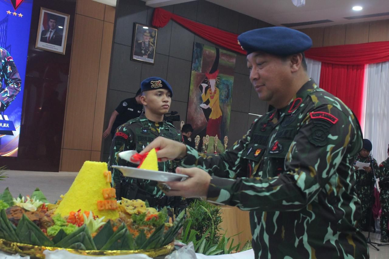 Polda Sumbar Gelar Syukuran Peringatan HUT Korps Brimob Polri Ke- 79