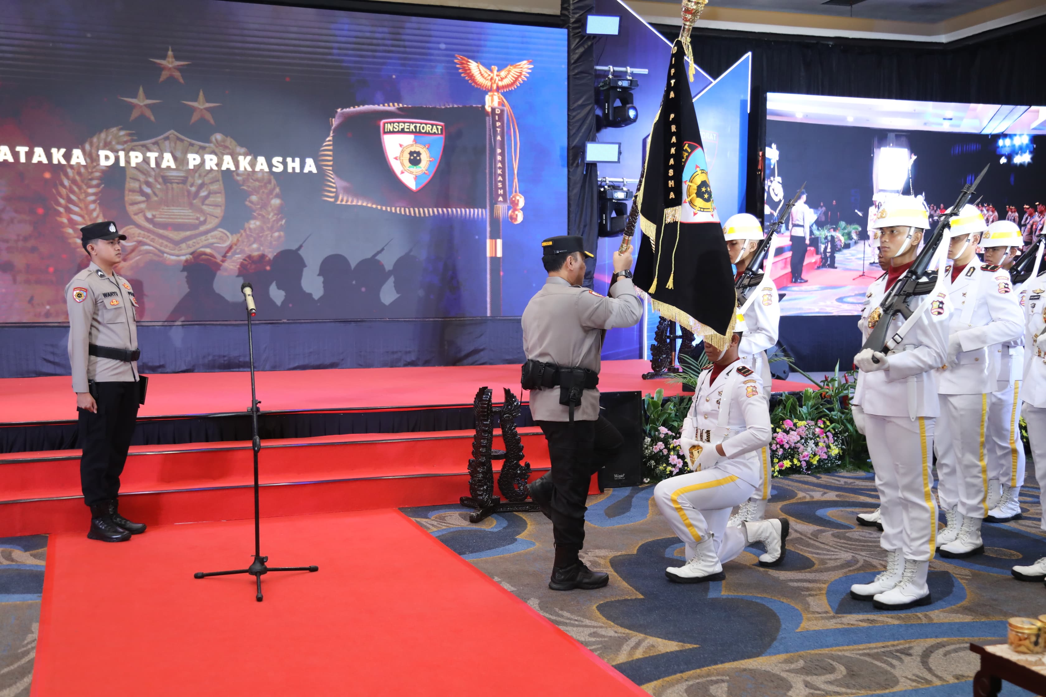 Resmikan Pataka Dipta Prakasha, Irwasum Polri: Resapi dan Jadikan Pedoman Agar Hasil Kerja Bermanfaat bagi Masyarakat