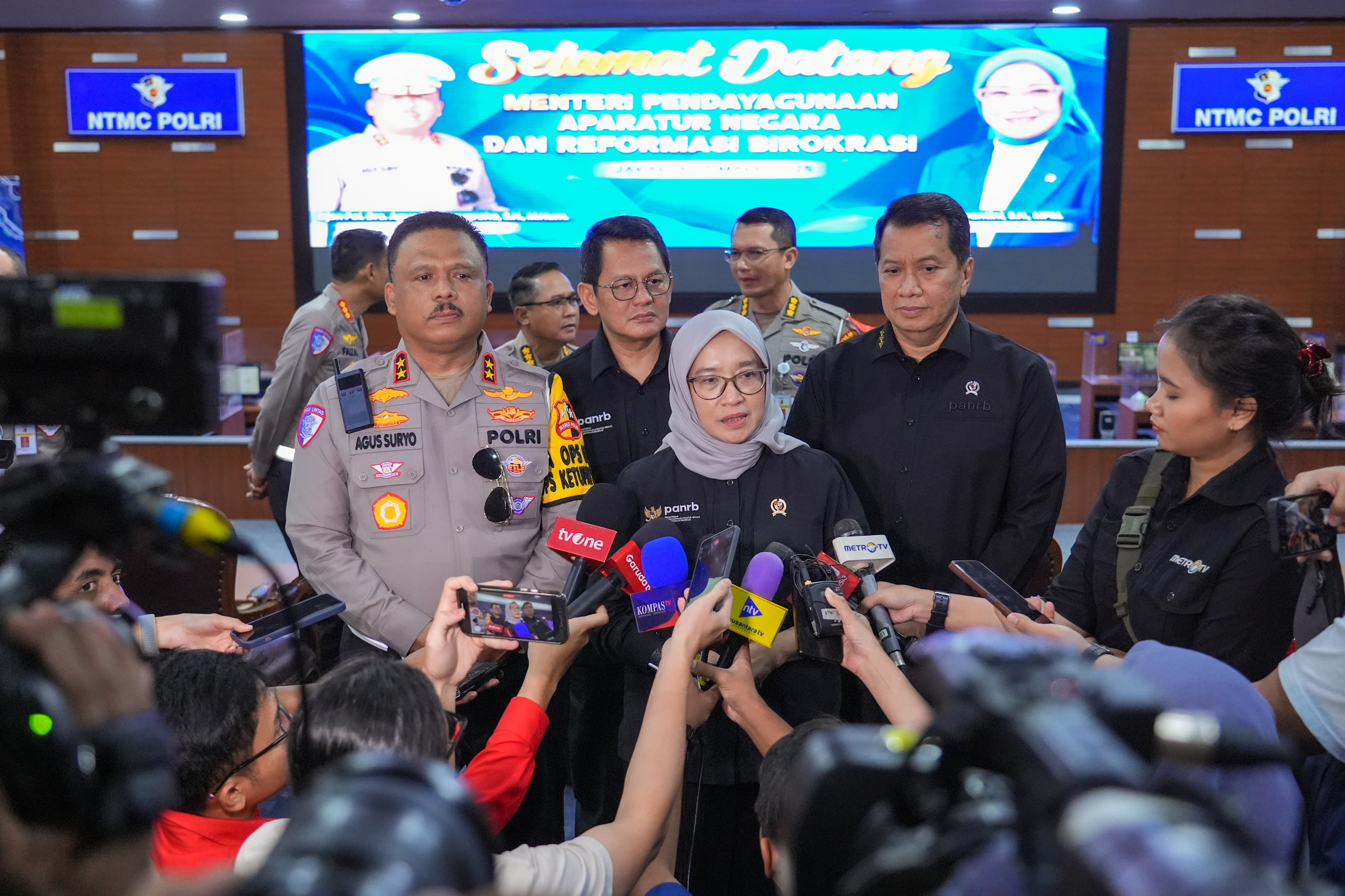 MenPAN-RB Apresiasi Sistem Pemantauan Arus Mudik-Balik Lebaran Milik Korlantas: Reformasi Birokrasi dalam Transformasi Digital